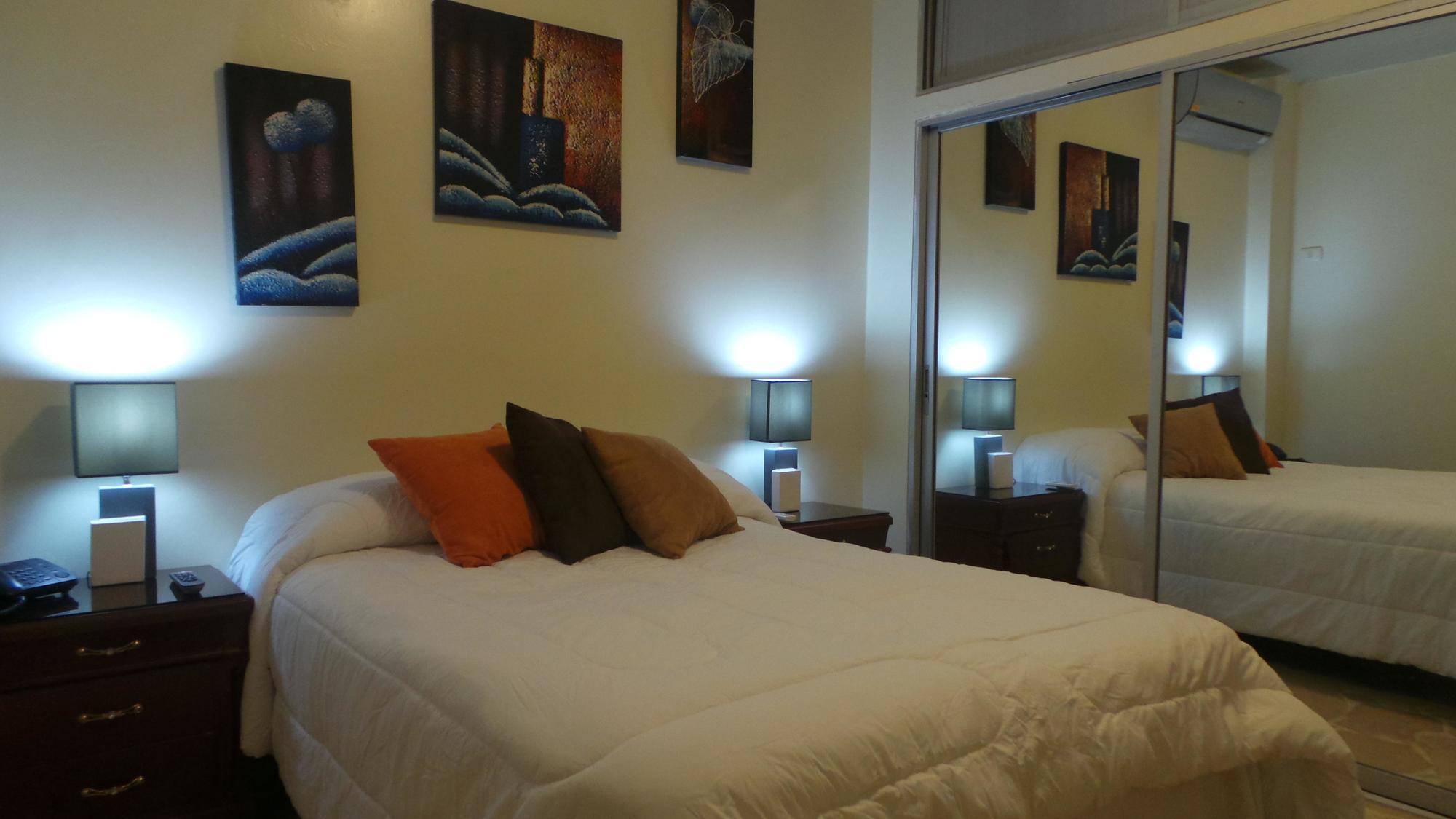 San Francisco Apart Hotel Guayaquil Exteriör bild