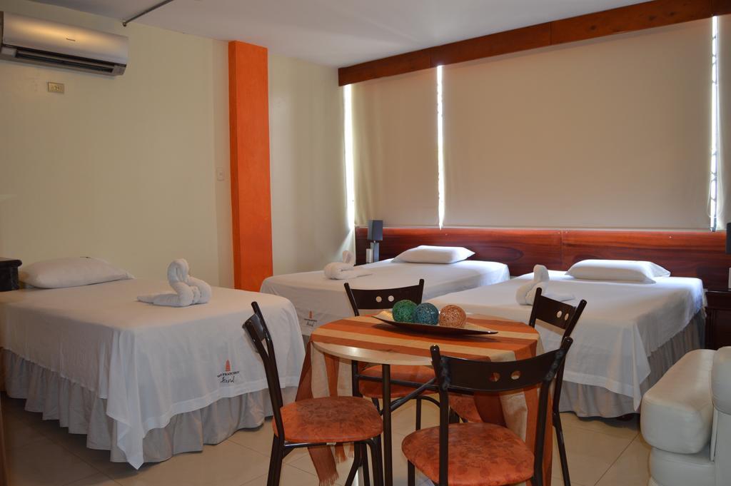 San Francisco Apart Hotel Guayaquil Exteriör bild