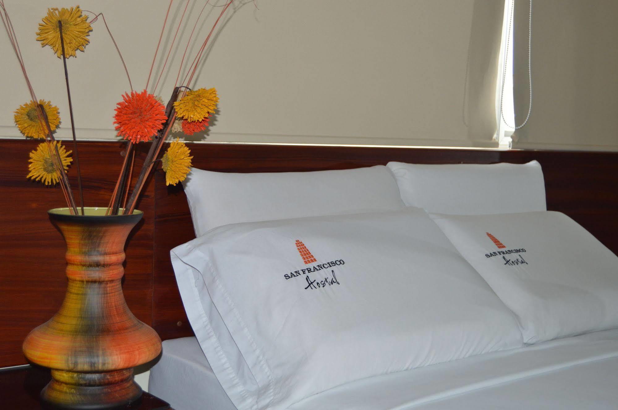 San Francisco Apart Hotel Guayaquil Exteriör bild