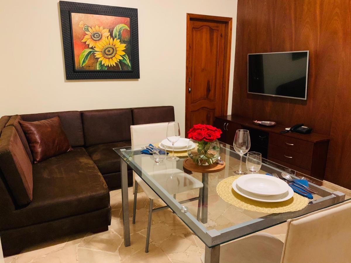 San Francisco Apart Hotel Guayaquil Exteriör bild
